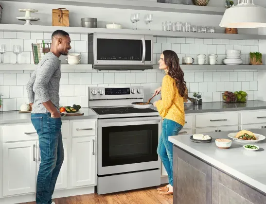 lg-smart-wi-fi-enabled-electric-range-LREL6325F